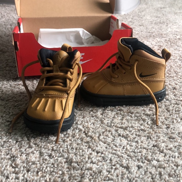 Nike wood side 2 high boots - Picture 4 of 5